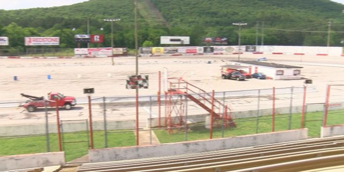 Huntsville Speedway reopens after being closed for 2 months