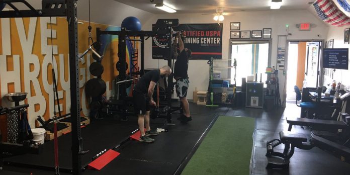 Small Huntsville gym happy to reopen to loyal members