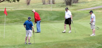 Golfers playing nice with area courses open