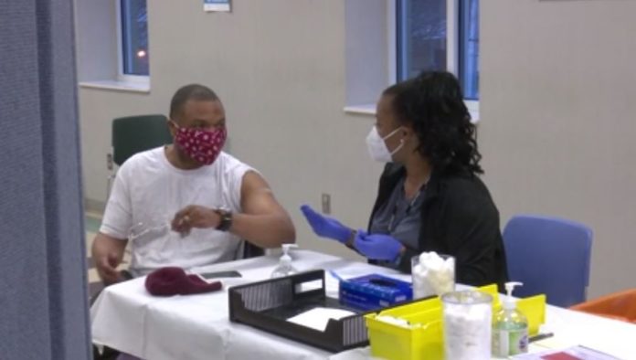 City of Huntsville responds to criticism of Mayor Battle, local pastors receiving COVID-19 vaccine